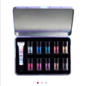 NYX sugar trip glitter vault